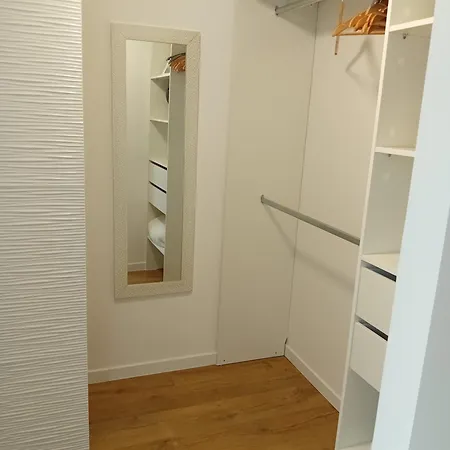 Chambre, Salle De Bain, Toilette, Salon Privatif * Sainte-Marie-du-Mont (Manche)