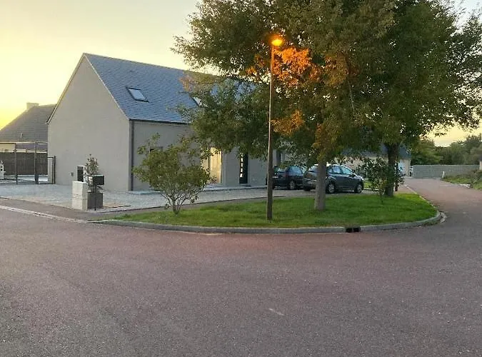 Chambre, Salle De Bain, Toilette, Salon Privatif Bed & Breakfast Sainte-Marie-du-Mont (Manche)