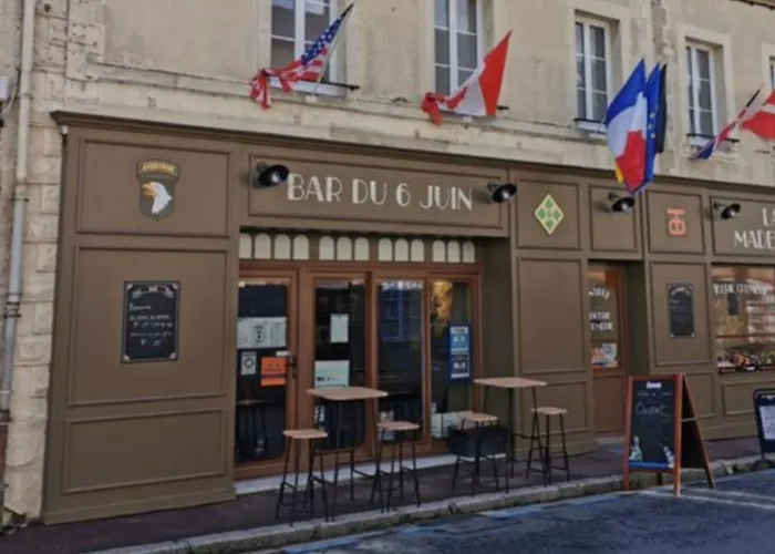 Bed & Breakfast Chambre, Salle De Bain, Toilette, Salon Privatif 3*